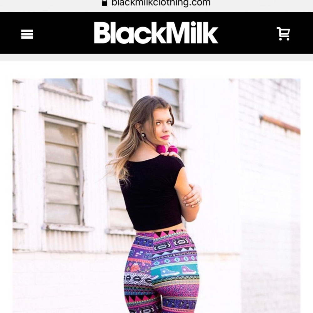Blackmilk size large